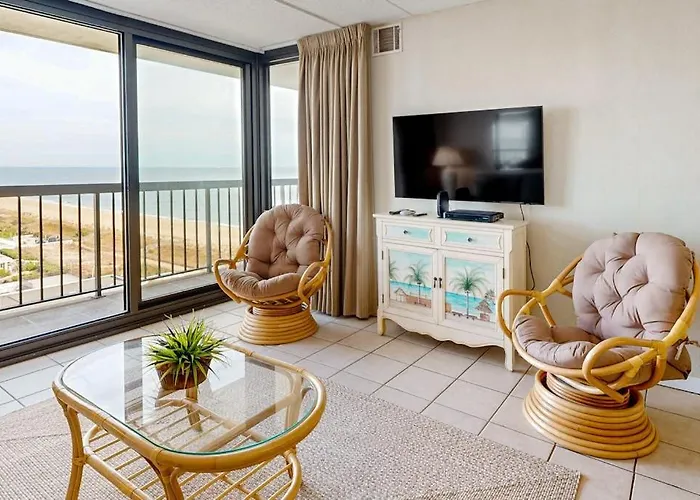 Hébergement de vacances Beachfront With Balcony Pools Game Tennis Sauna & Gym