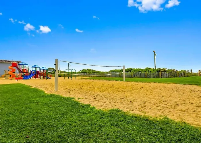 Beachfront With Balcony Pools Game Tennis Sauna & Gym